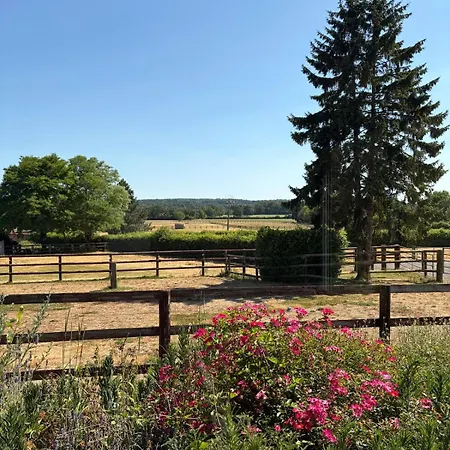 Charmante Maison Au Coeur D'un Haras 別荘 Fleure
